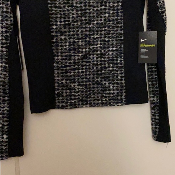 NWT Nike black and gray hyper warm top size: S - Picture 3 of 10